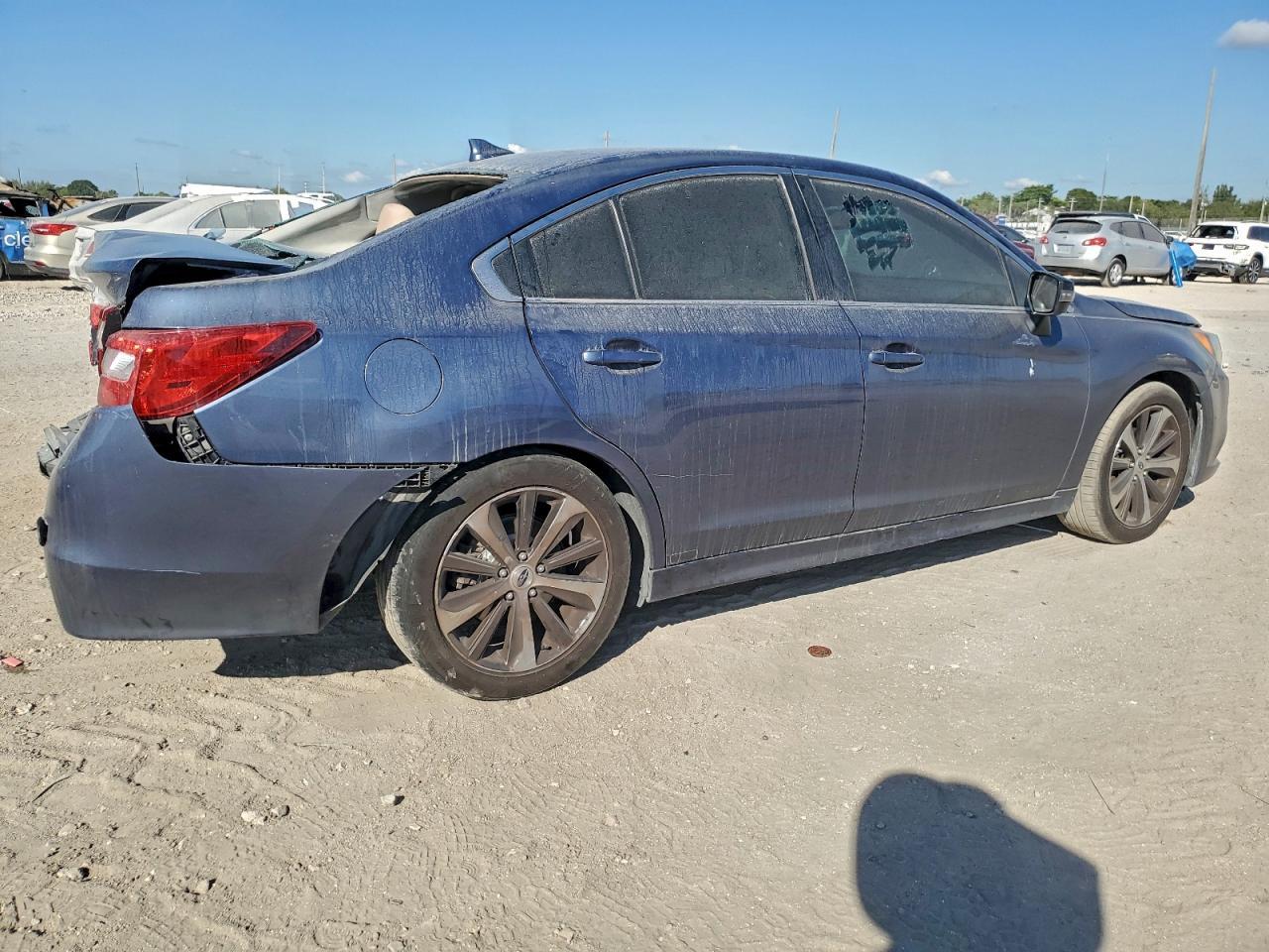 2016 Subaru Legacy - zdjęcie 3