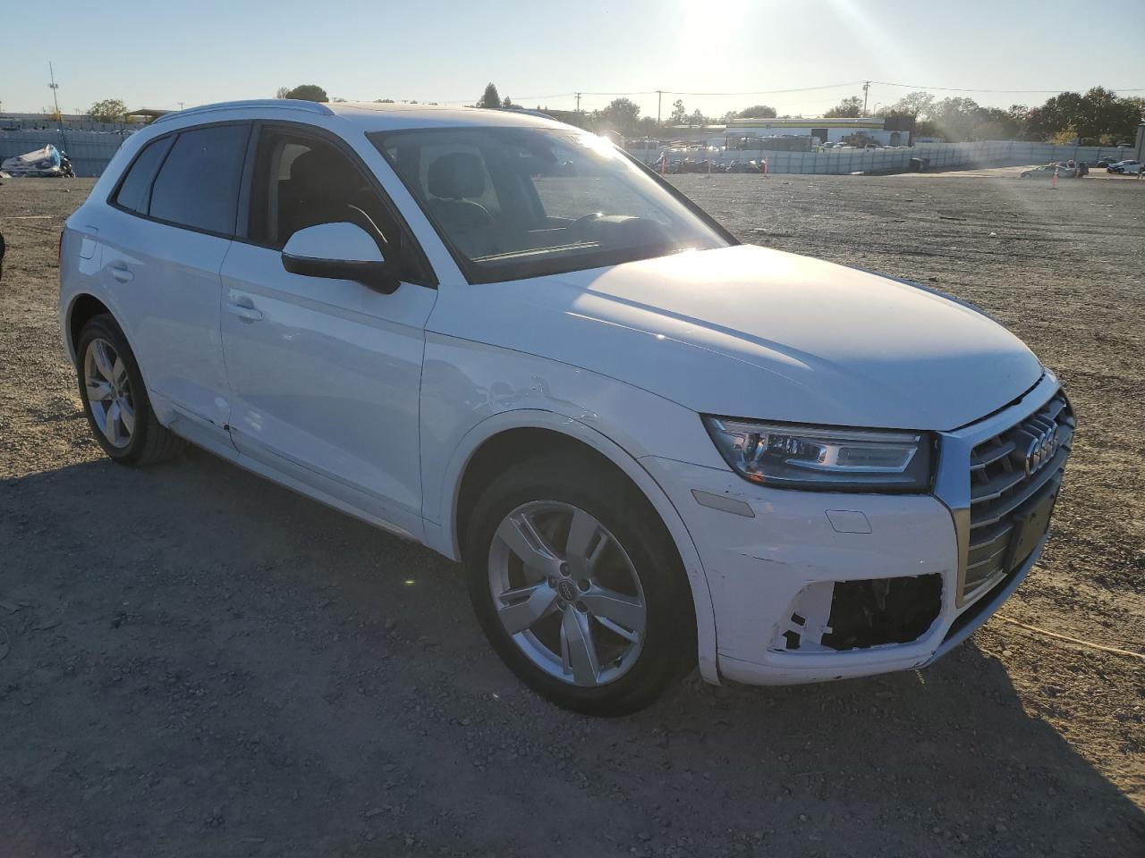2018 Audi Q5 Premium - zdjęcie 4