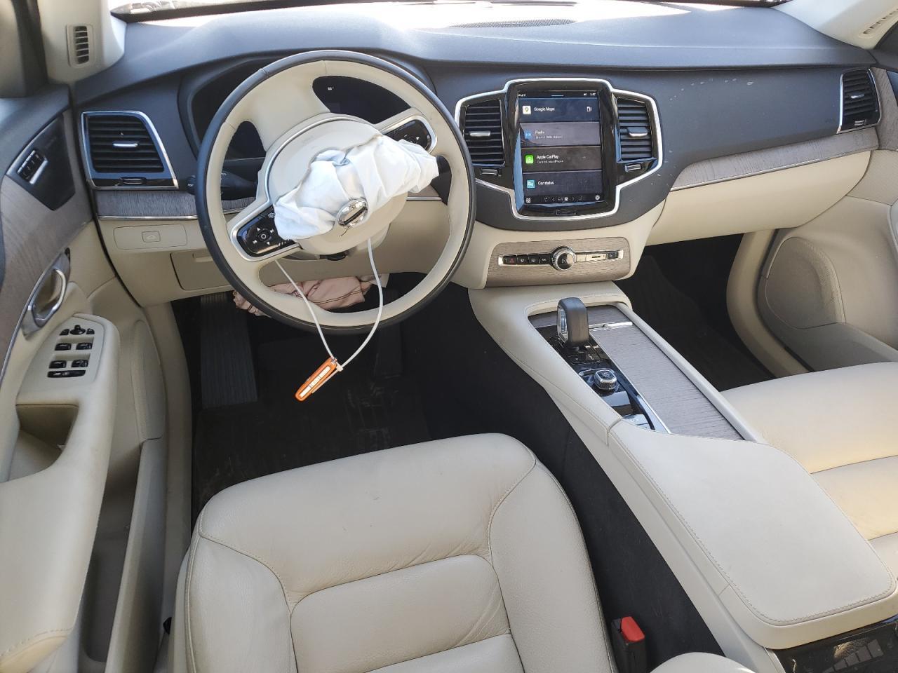 2023 Volvo XC90 - zdjęcie 8