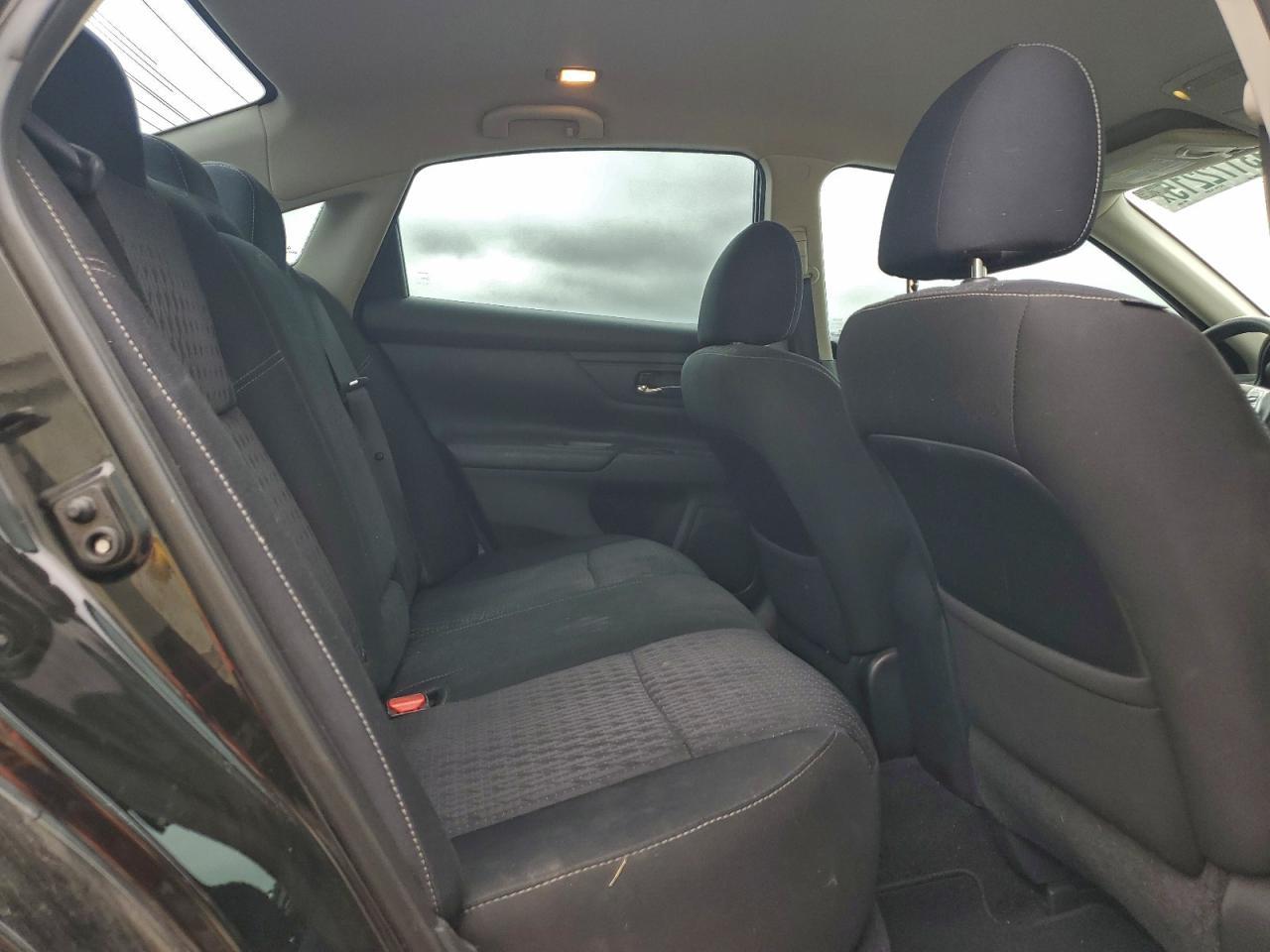 2017 Nissan Altima 2.5 - zdjęcie 10