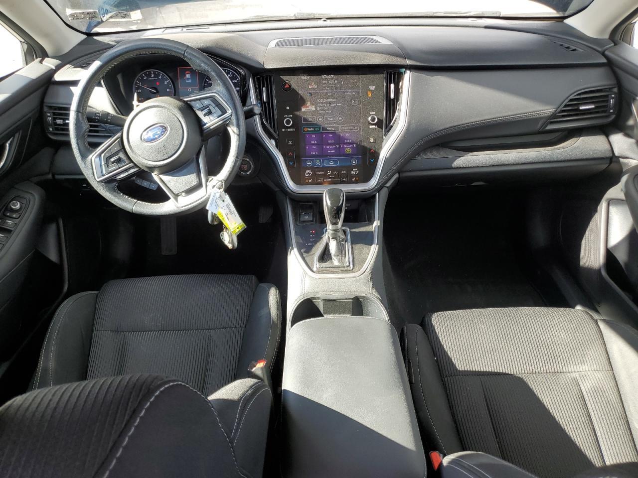 2022 Subaru Legacy - zdjęcie 8