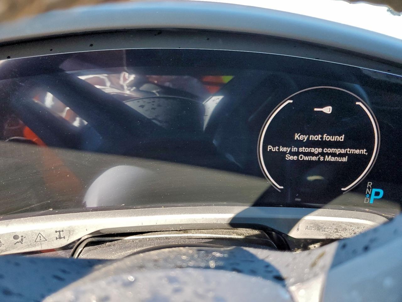 2023 Porsche Taycan - zdjęcie 9