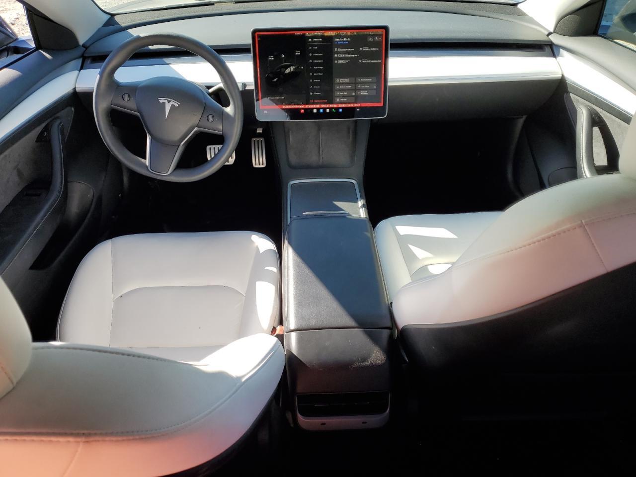 2023 Tesla Model 3 - zdjęcie 8