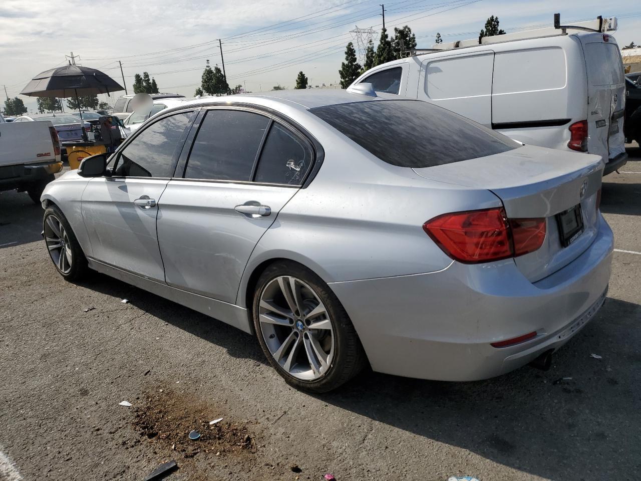 2013 BMW 335 I - zdjęcie 2