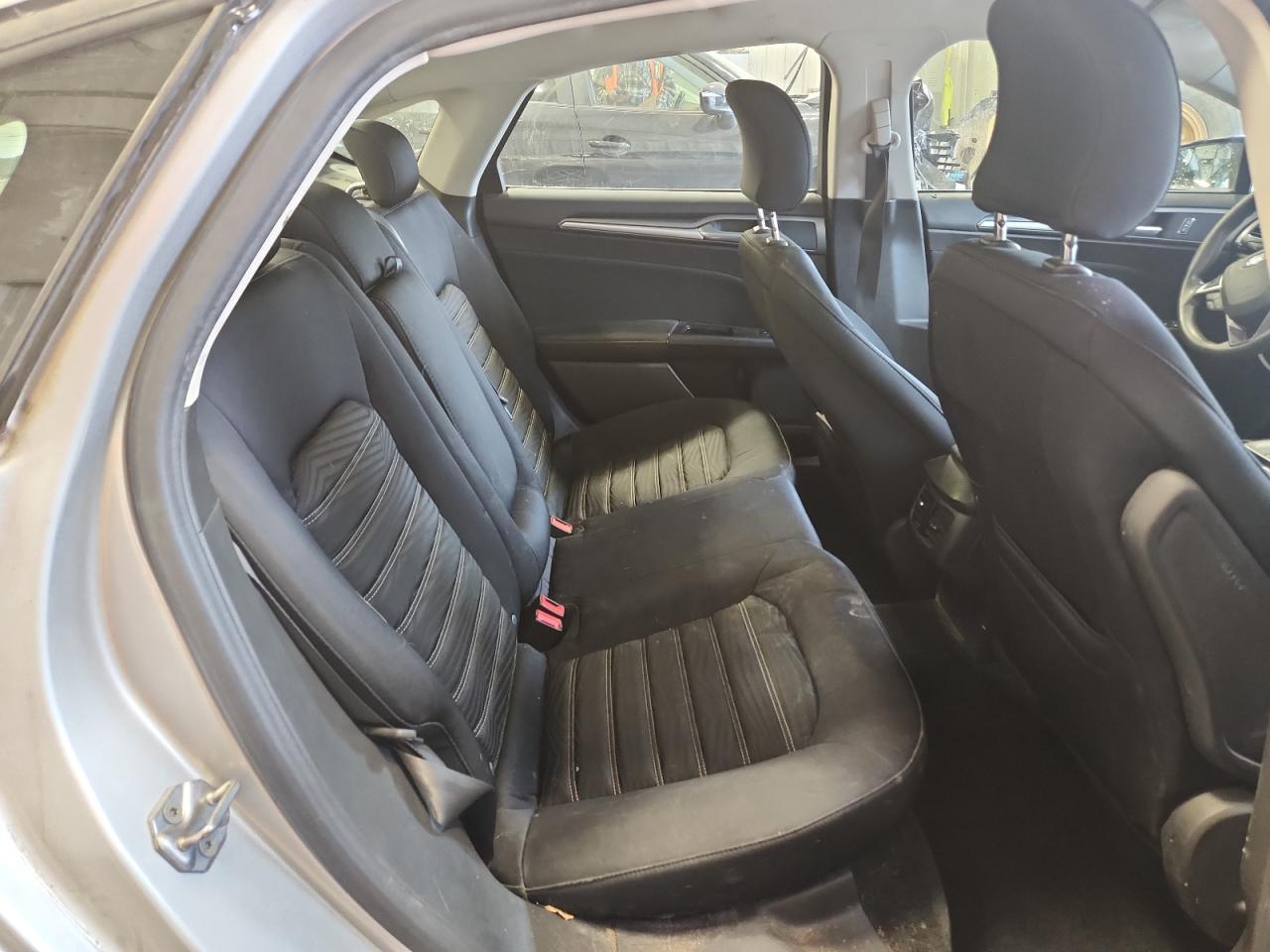 2016 Ford Fusion Se - zdjęcie 10