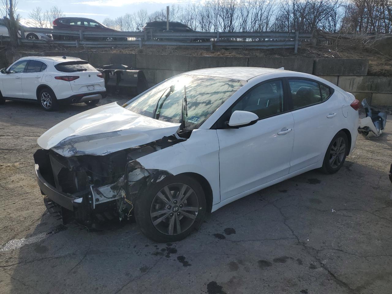 2018 Hyundai Elantra - zdjęcie główne