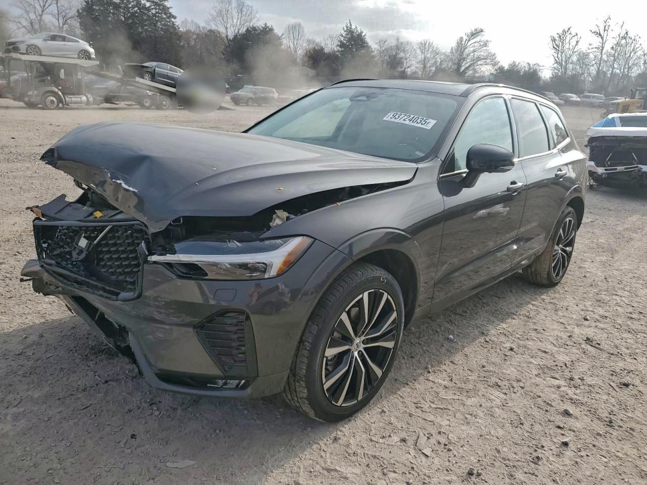 2024 Volvo XC60 - zdjęcie główne