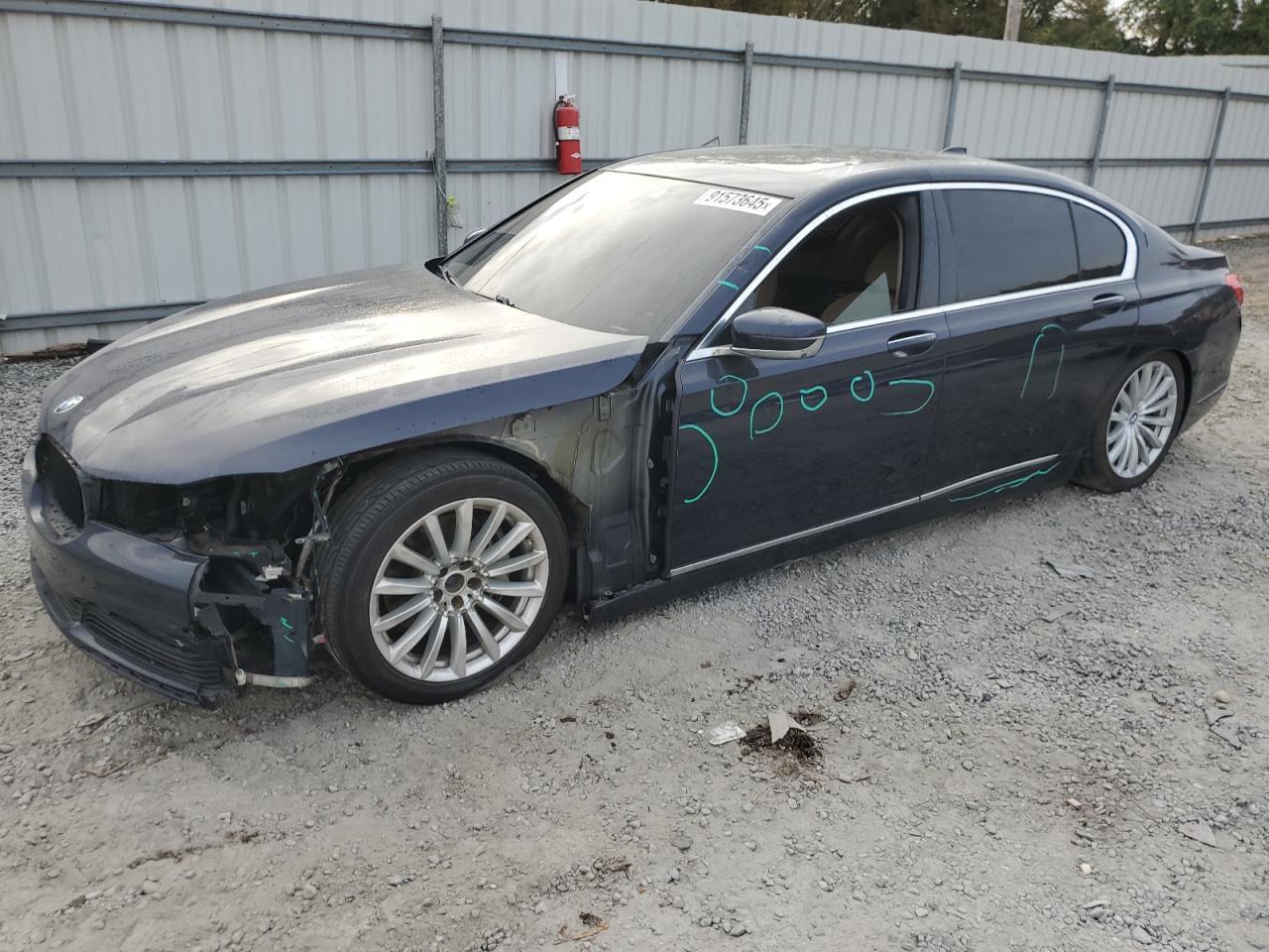 2017 BMW 740 Xi - zdjęcie główne