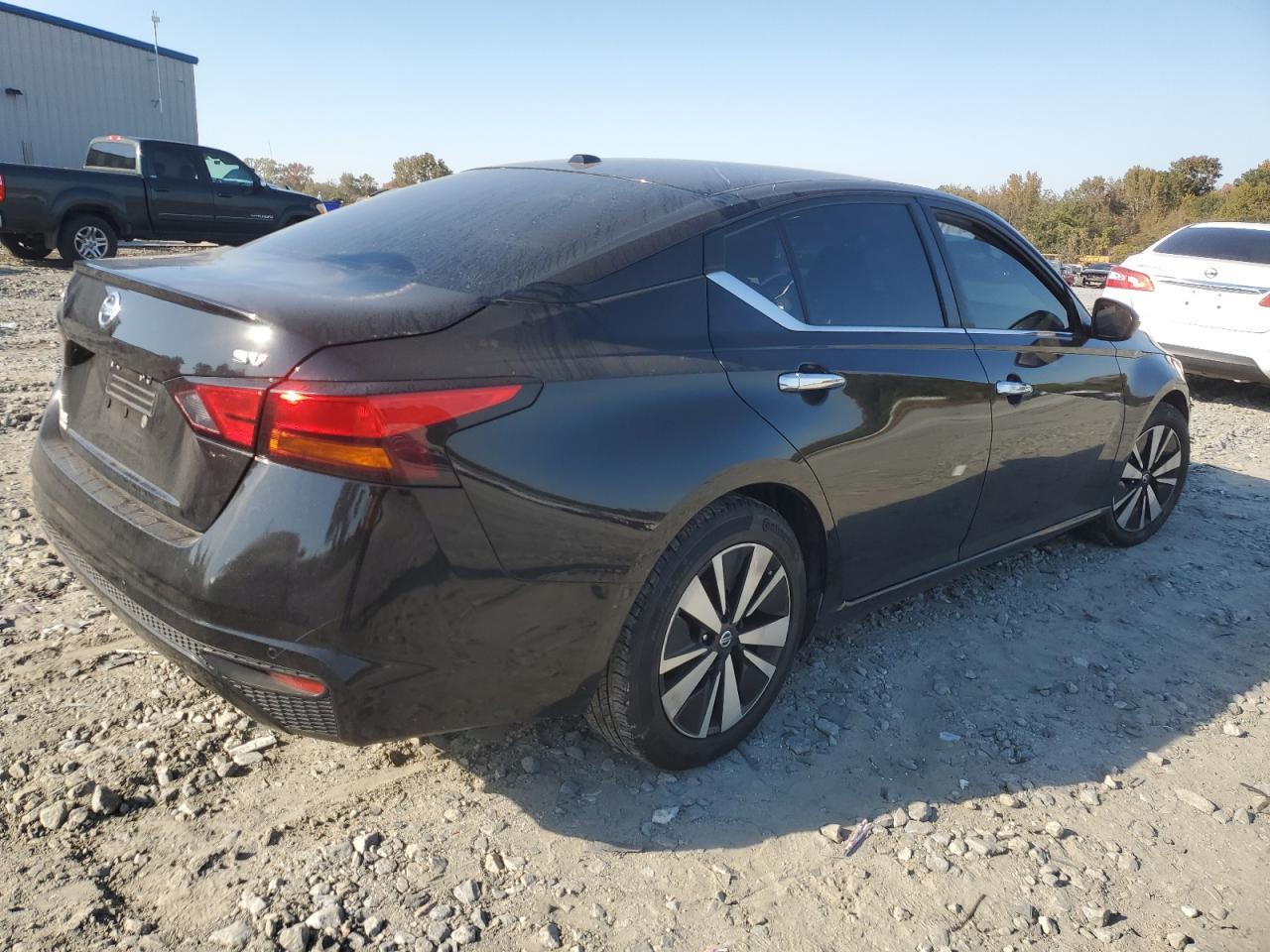 2021 Nissan Altima - zdjęcie 3