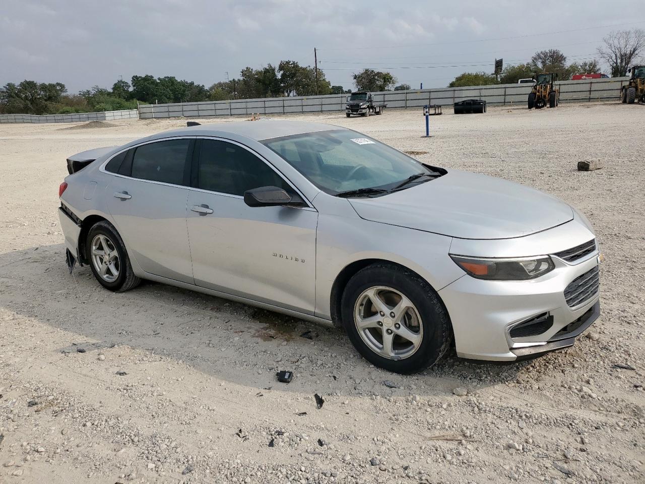 2016 Chevrolet Malibu Ls - zdjęcie 4