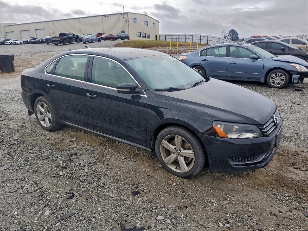 2013 Volkswagen Passat - zdjęcie 4