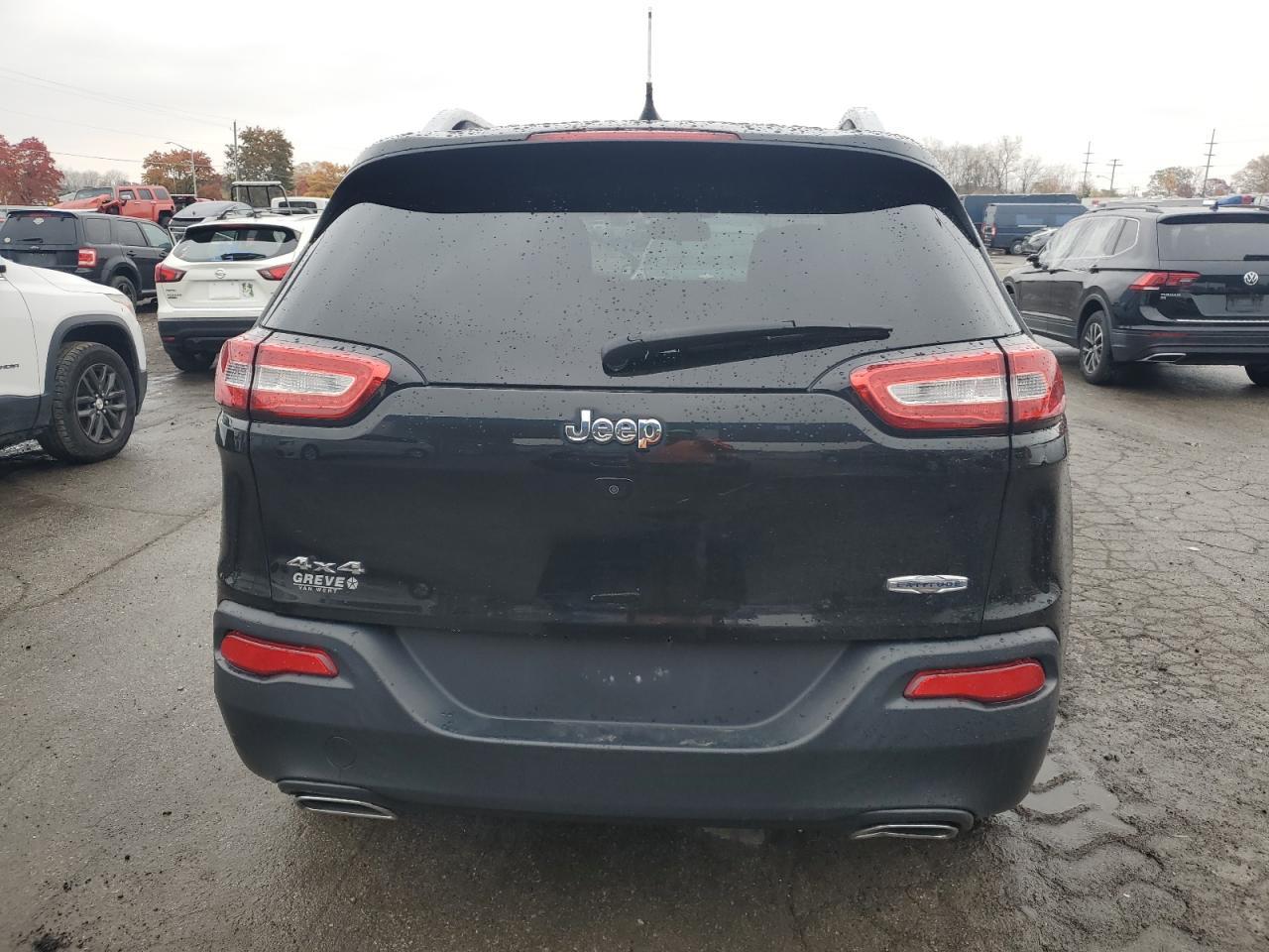 2016 Jeep Cherokee Latitude - zdjęcie 6