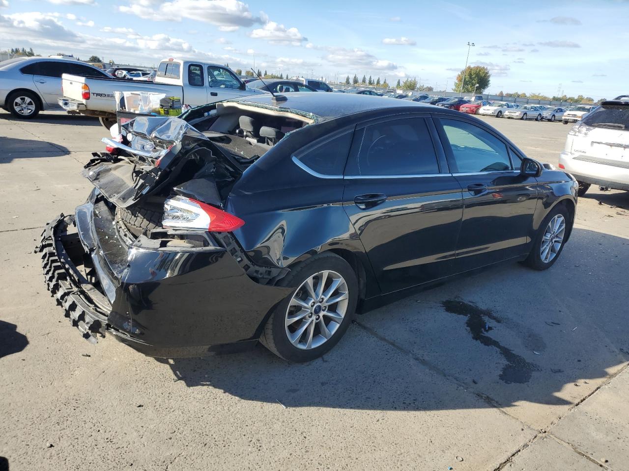 2017 Ford Fusion - zdjęcie 3