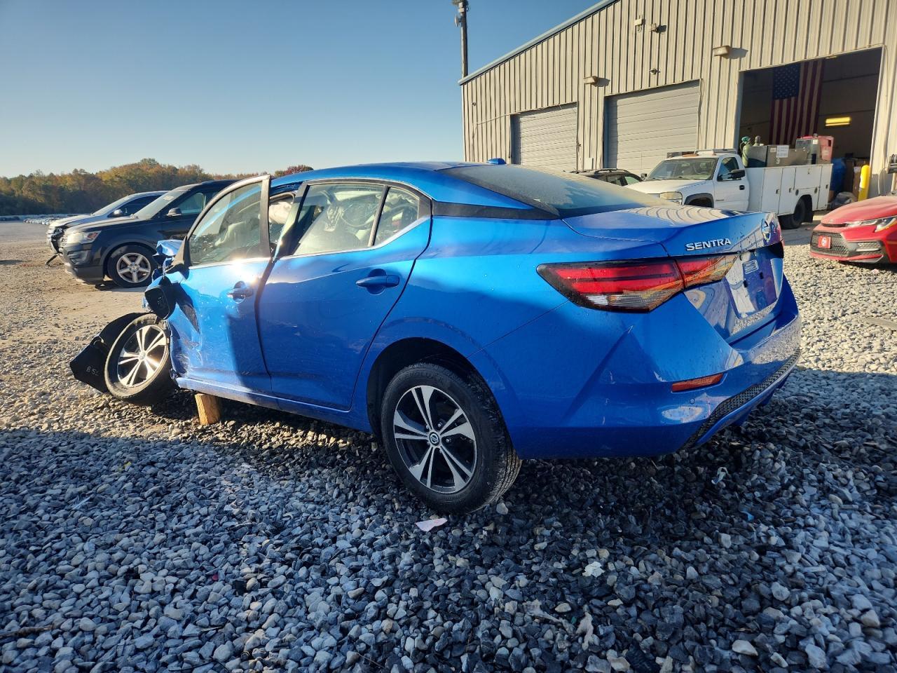 2022 Nissan Sentra Sv - zdjęcie 2