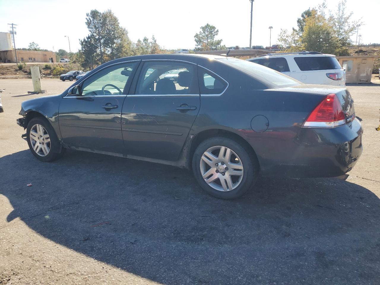 2015 Chevrolet Impala Limited Lt - zdjęcie 2