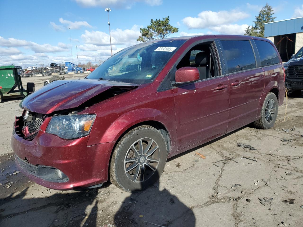 2017 Dodge Caravan - zdjęcie główne