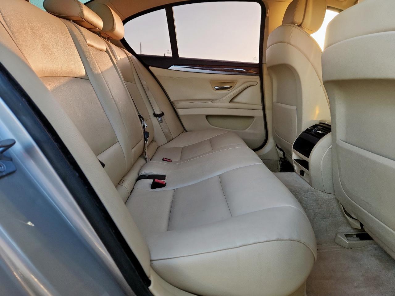 2013 BMW 528 I - zdjęcie 10