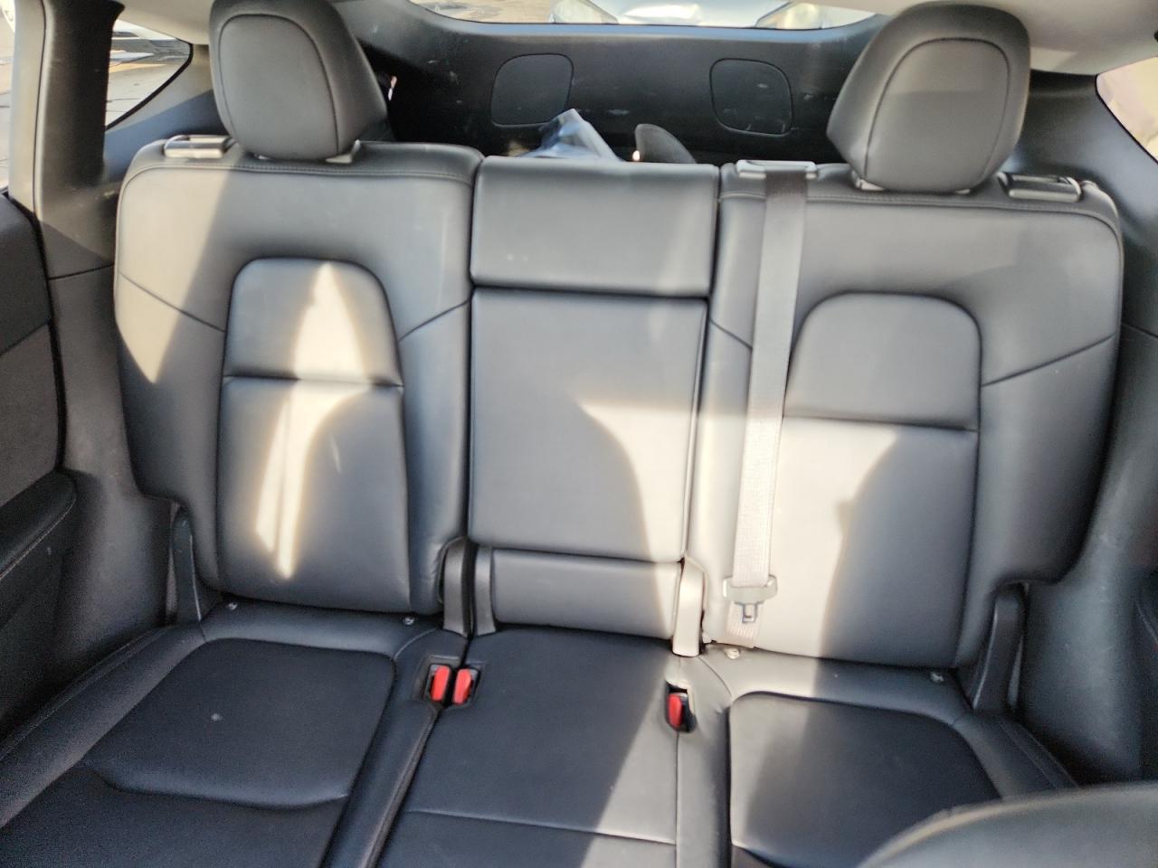 2023 Tesla Model Y - zdjęcie 10