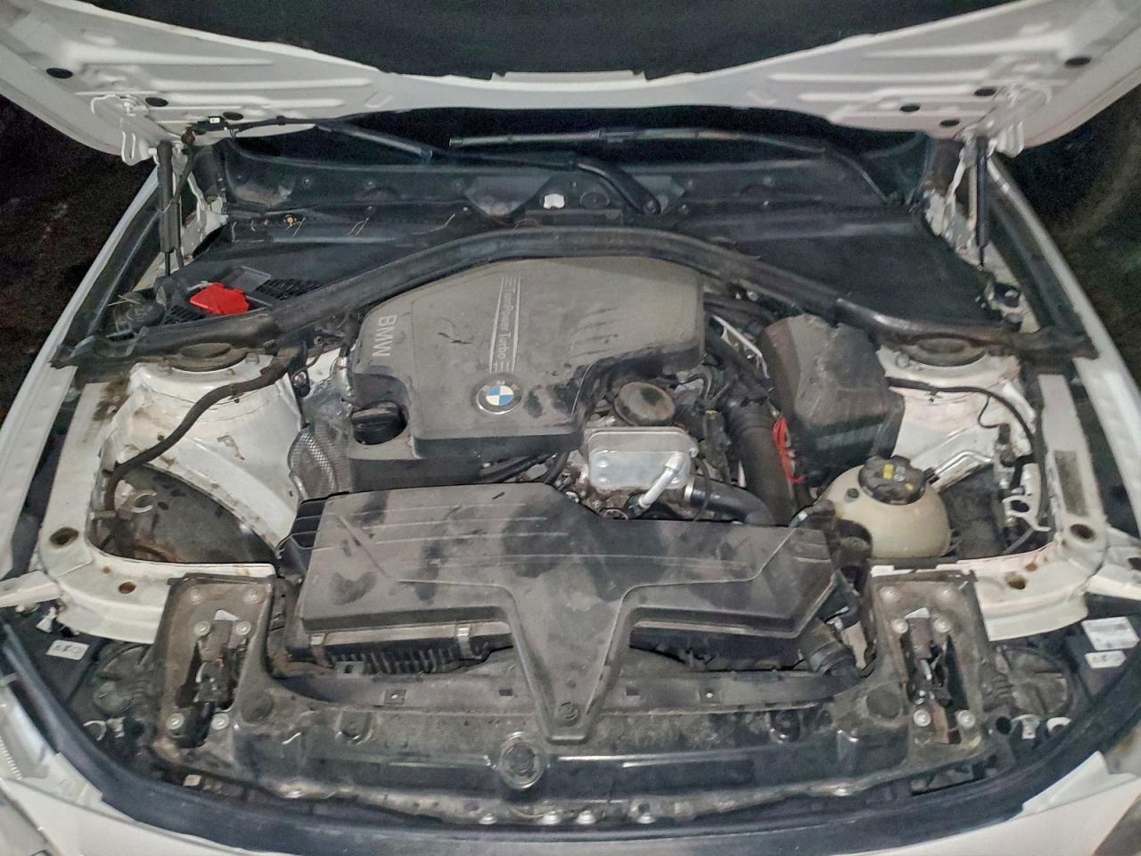 2015 BMW Seria 4 - zdjęcie 12