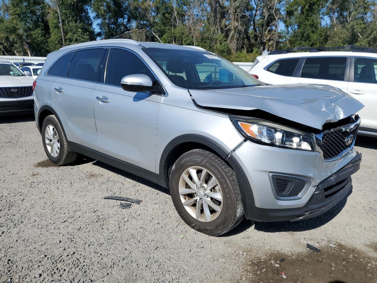 2017 Kia Sorento - zdjęcie 4