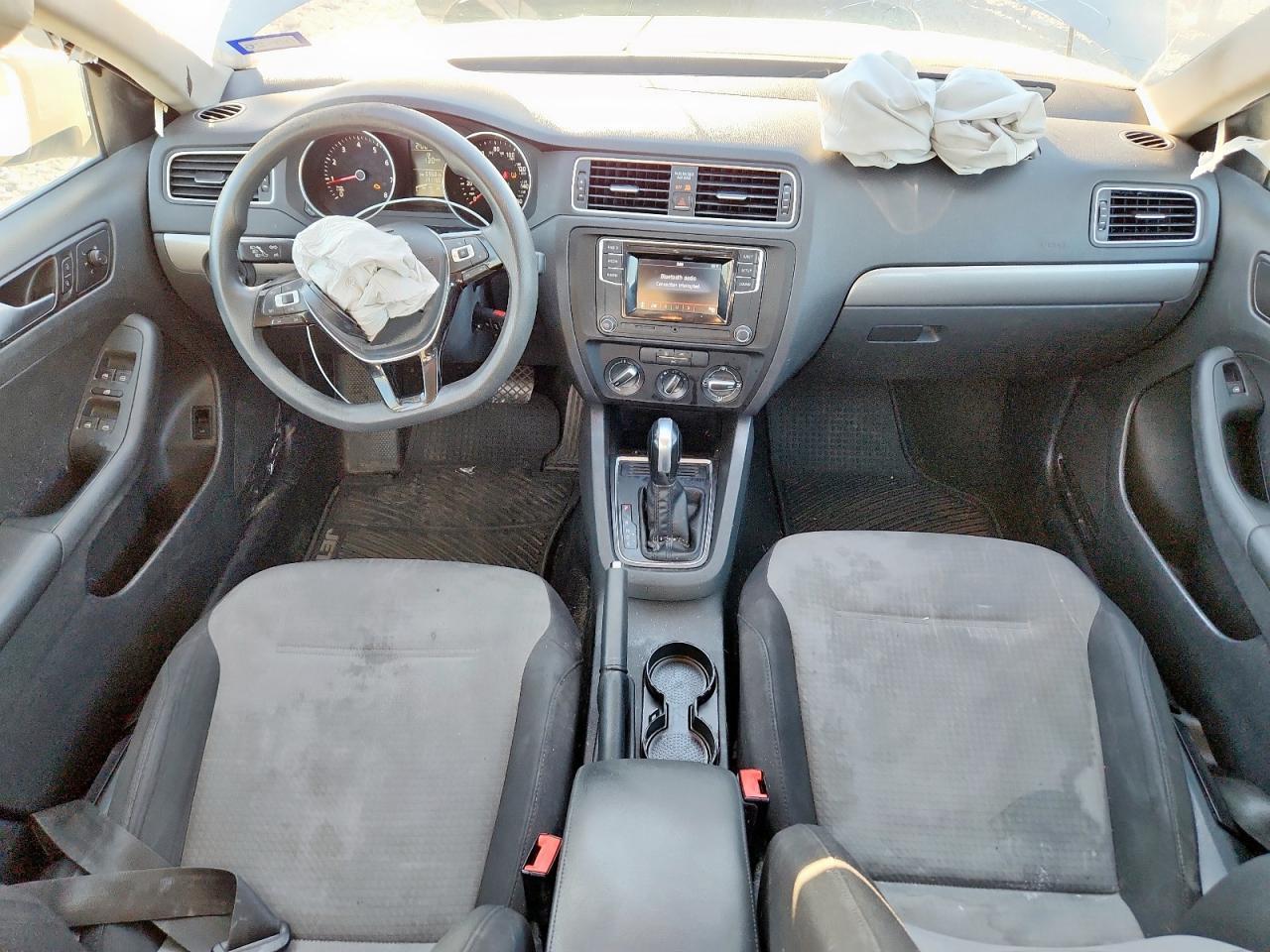 2017 Volkswagen Jetta - zdjęcie 8