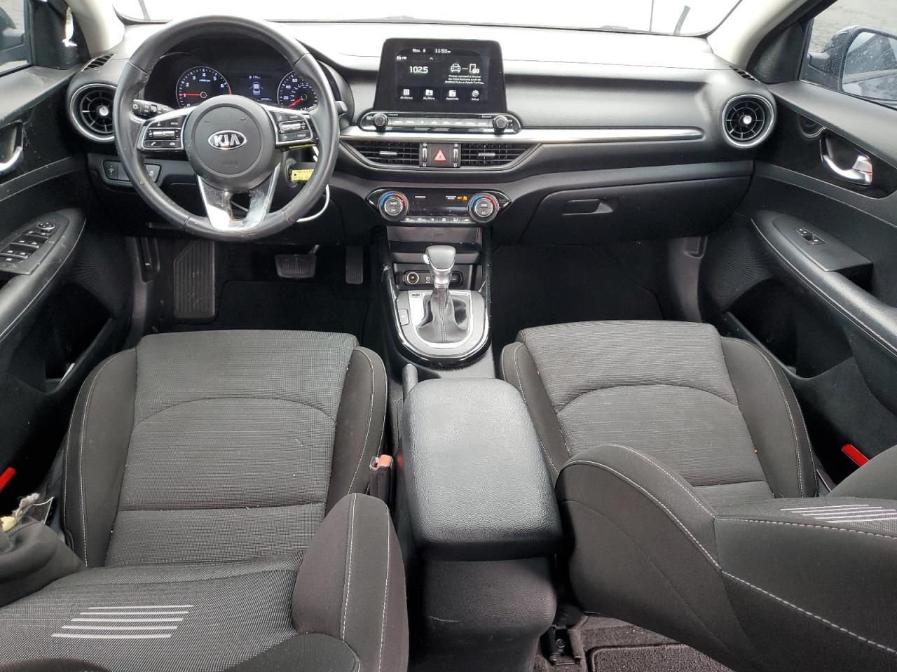 2019 Kia Forte Gt Line - zdjęcie 8