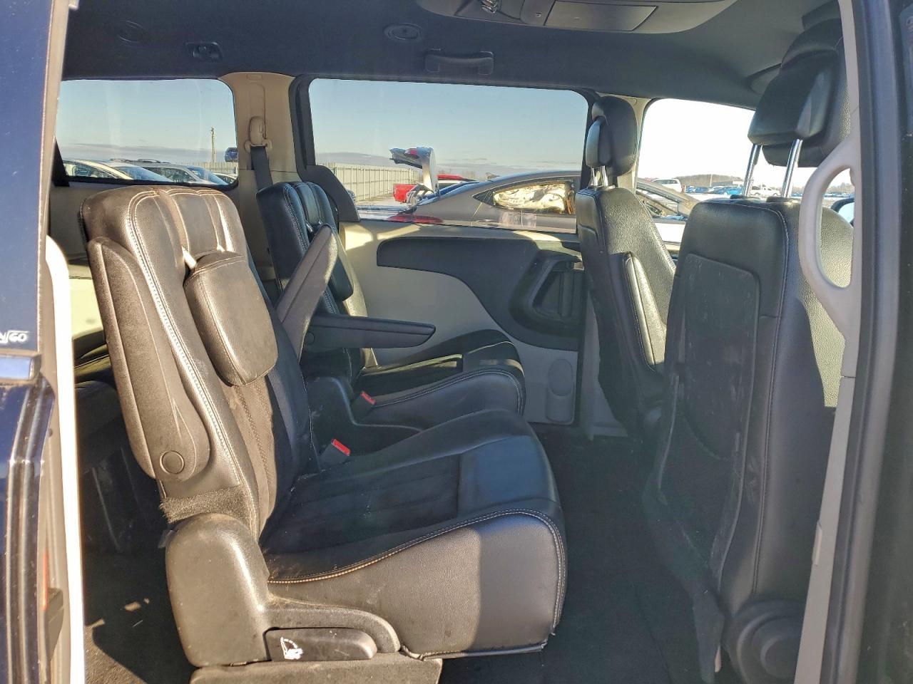 2014 Dodge Caravan - zdjęcie 11