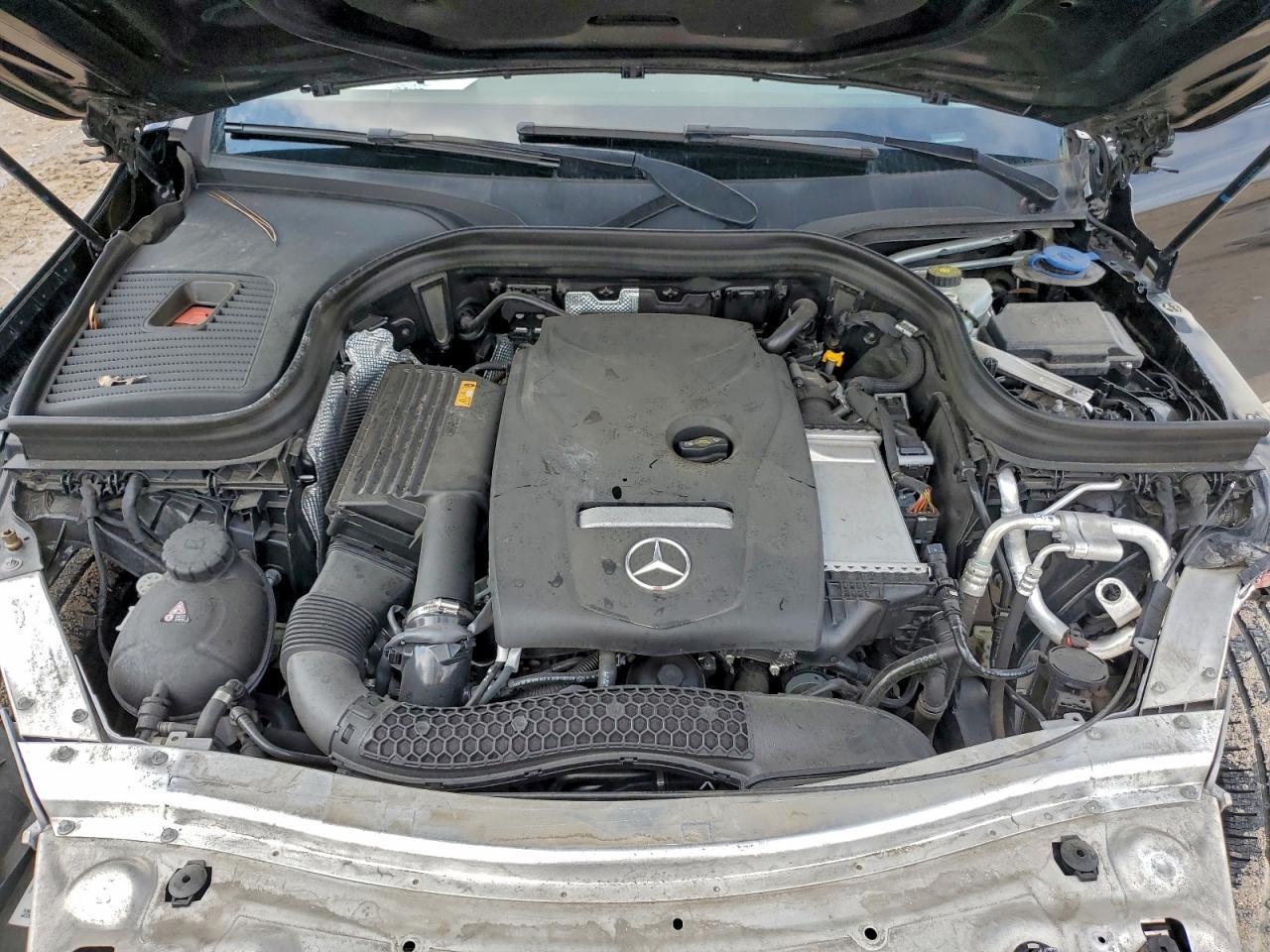 2019 Mercedes-Benz GLC - zdjęcie 11