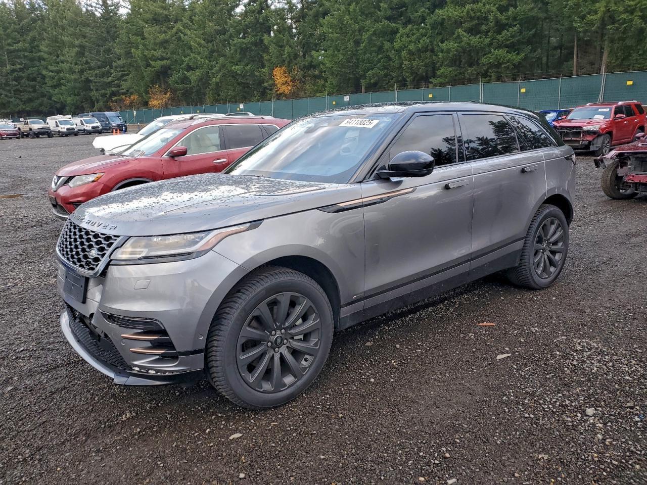 2021 Land Rover Range Rover Velar - zdjęcie główne