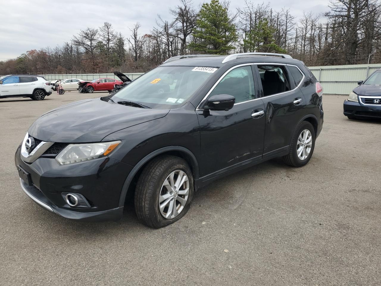 2015 Nissan Rogue - zdjęcie główne