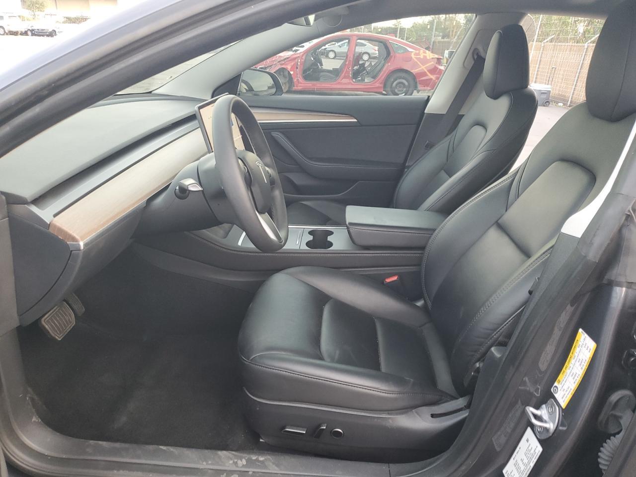 2023 Tesla Model 3 - zdjęcie 7