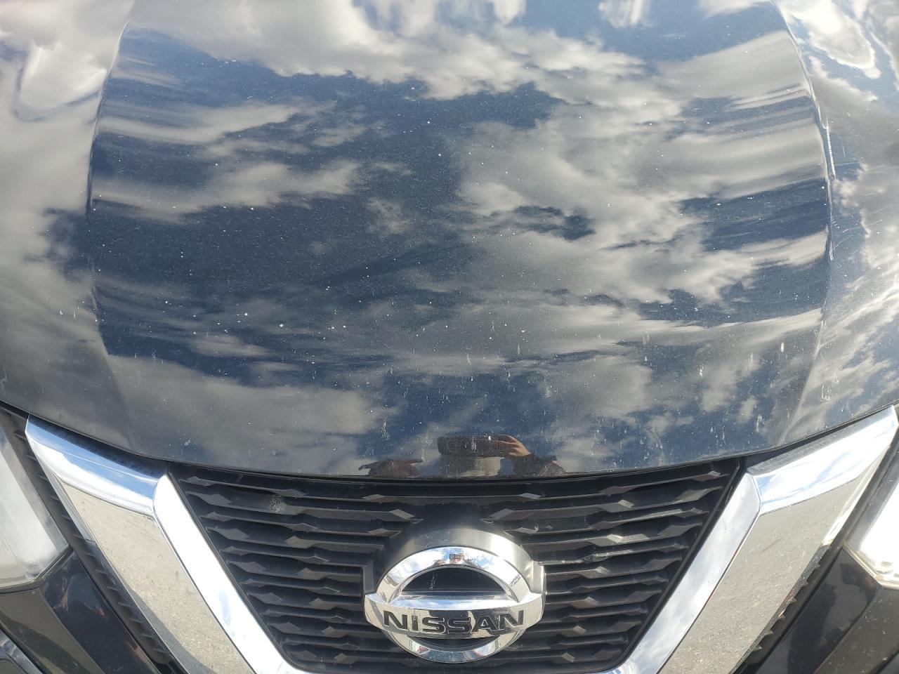 2017 Nissan Rogue - zdjęcie 11