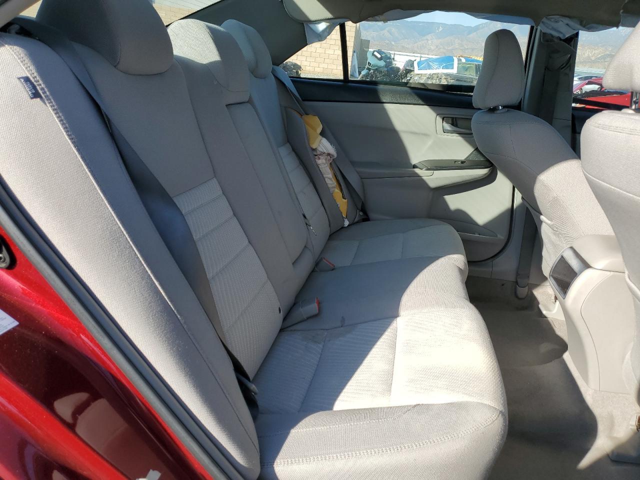 2015 Toyota Camry Le - zdjęcie 10