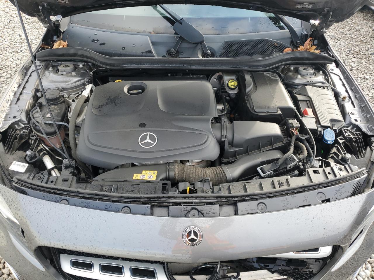 2018 Mercedes-Benz Klasa GLA - zdjęcie 11