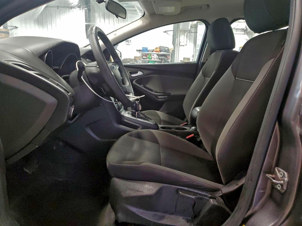 2013 Ford Focus - zdjęcie 7