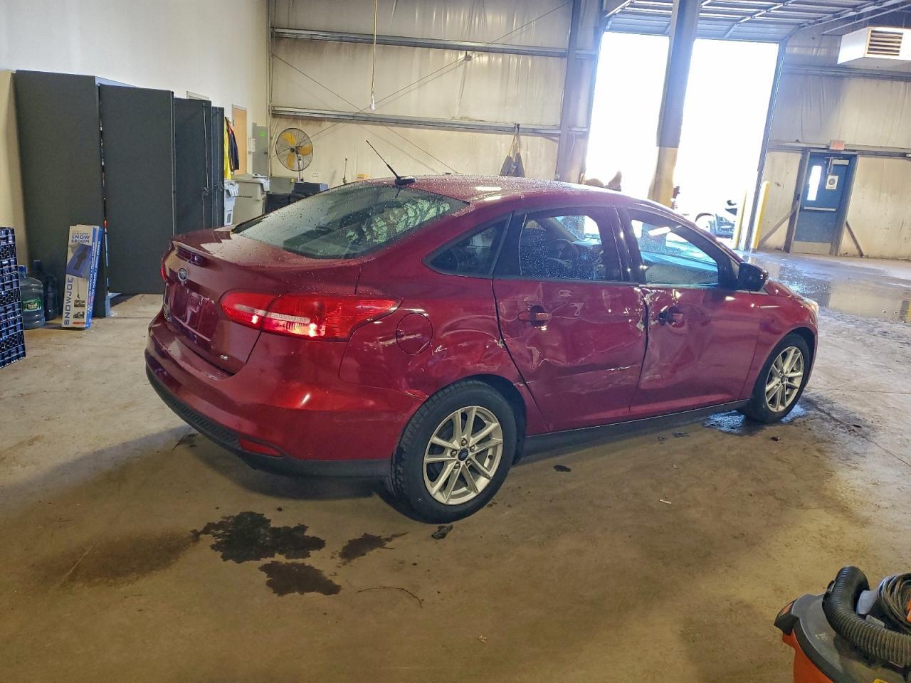 2015 Ford Focus - zdjęcie 3