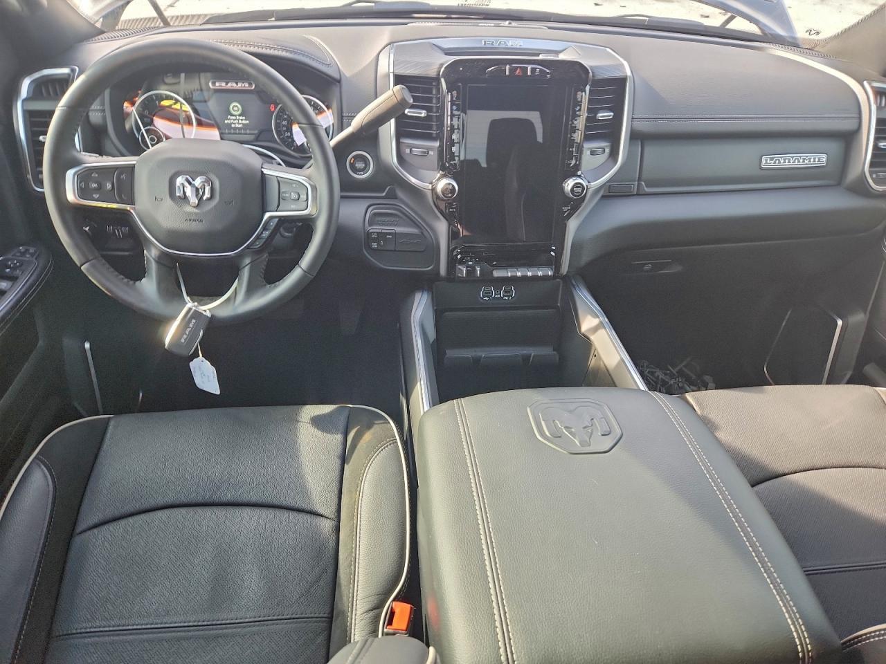 2024 RAM 2500 - zdjęcie 8