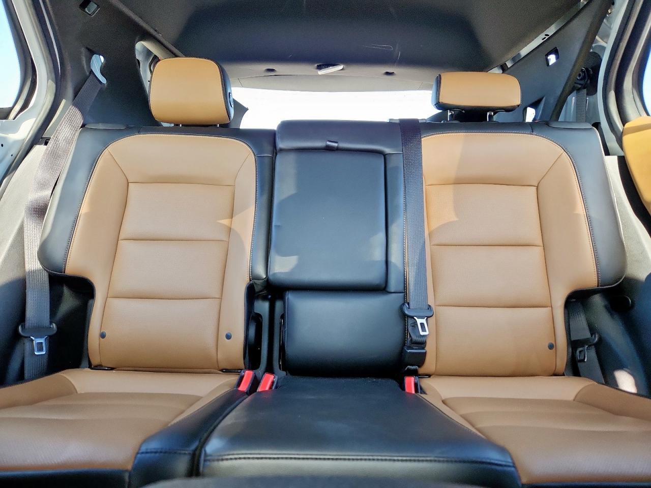 2019 Chevrolet Equinox Premier - zdjęcie 10