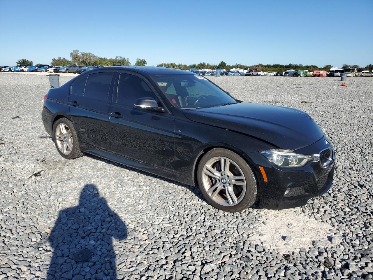 2017 BMW Seria 3 - zdjęcie 4