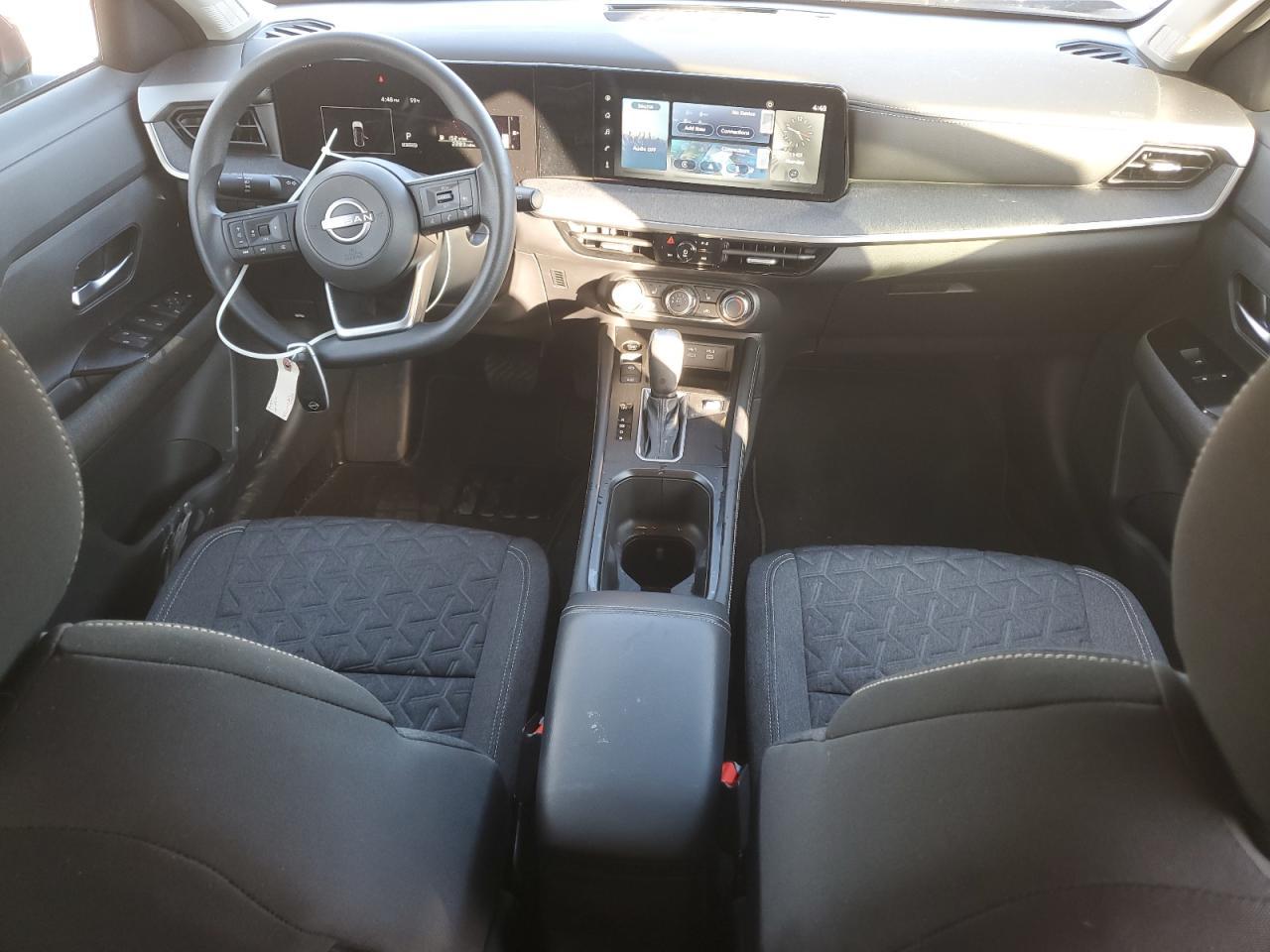 2025 Nissan Kicks - zdjęcie 8