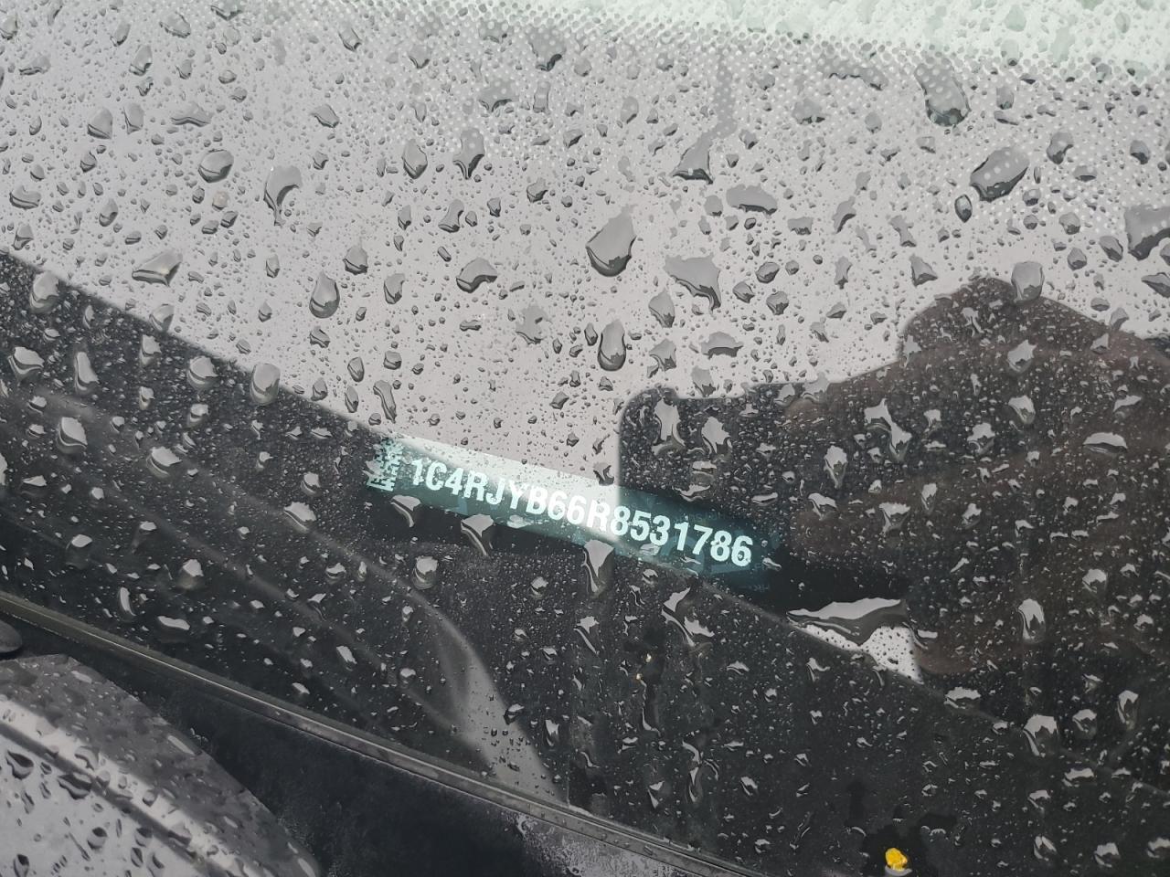 2024 Jeep Cherokee - zdjęcie 13