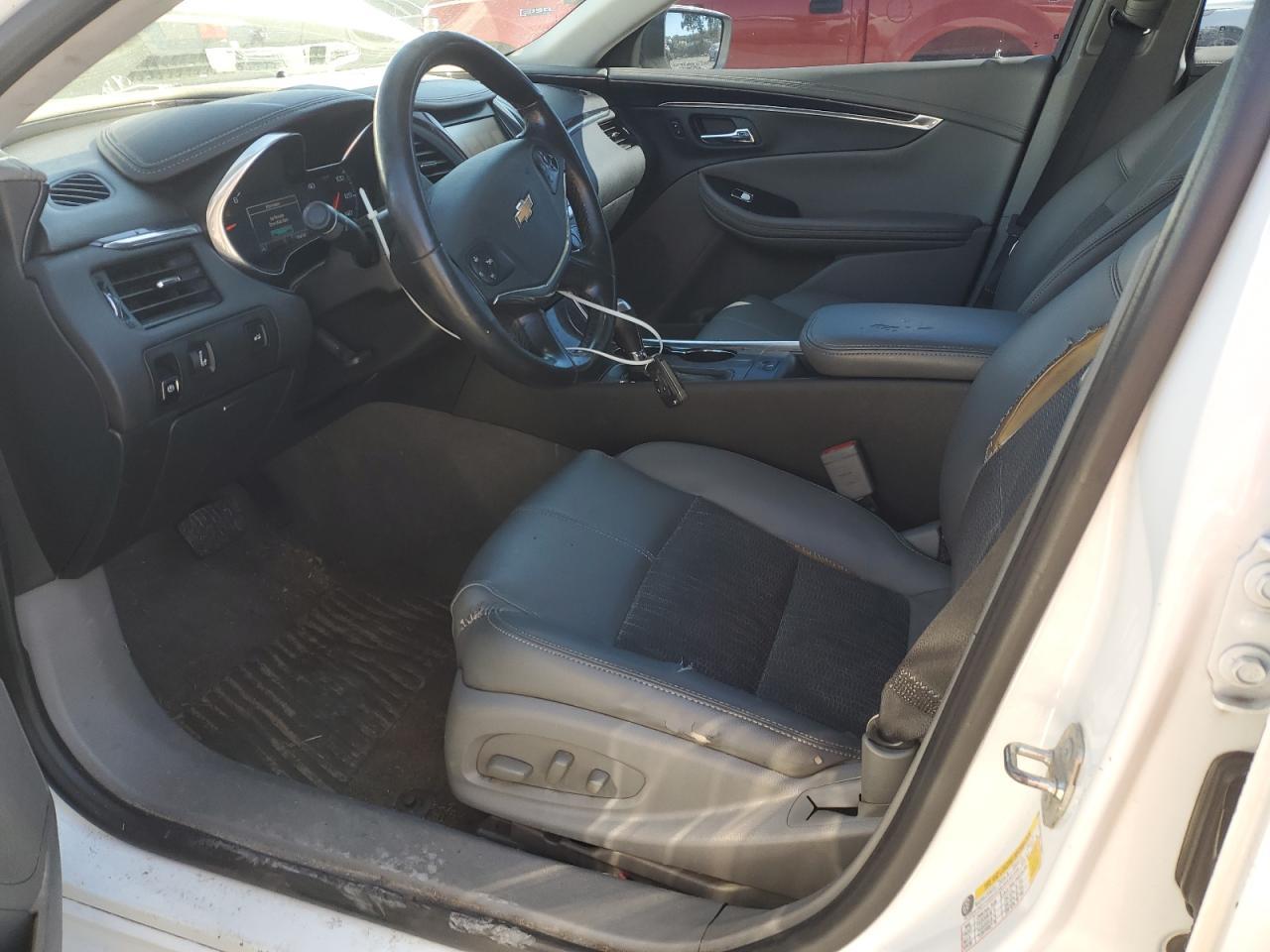 2018 Chevrolet Impala Lt - zdjęcie 7