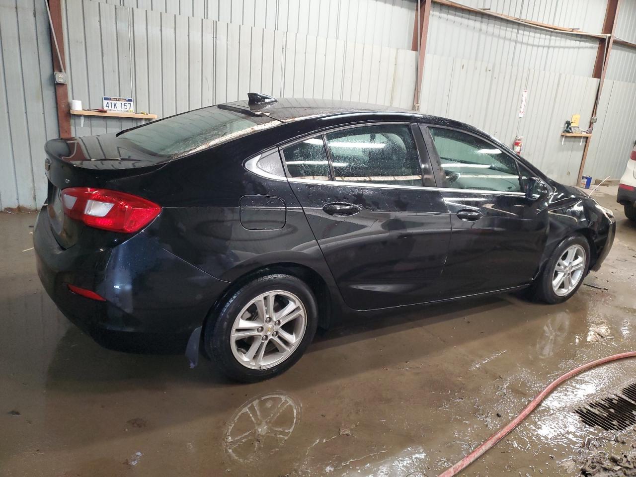 2017 Chevrolet Cruze - zdjęcie 3
