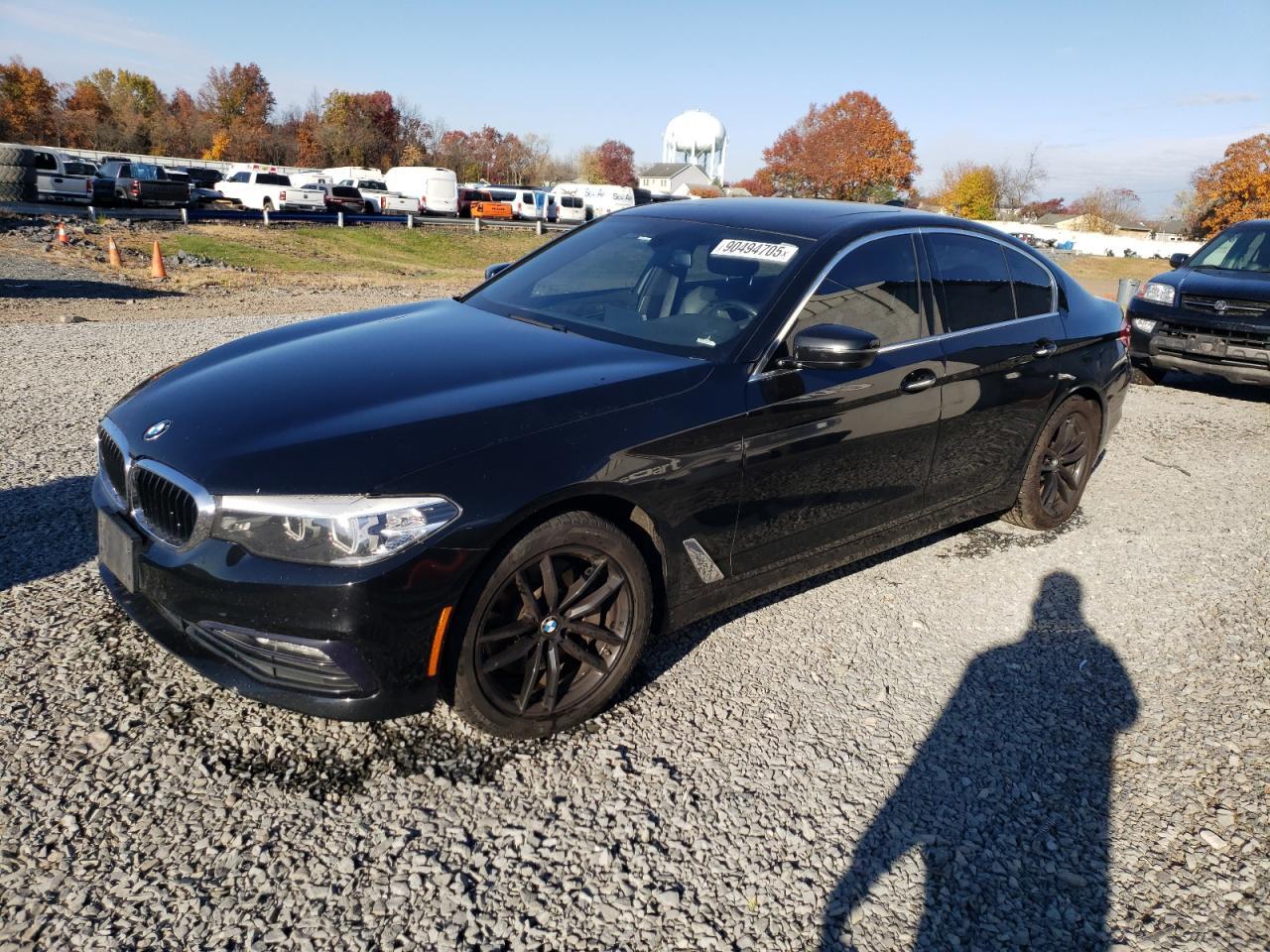 2018 BMW 530 Xi - zdjęcie główne