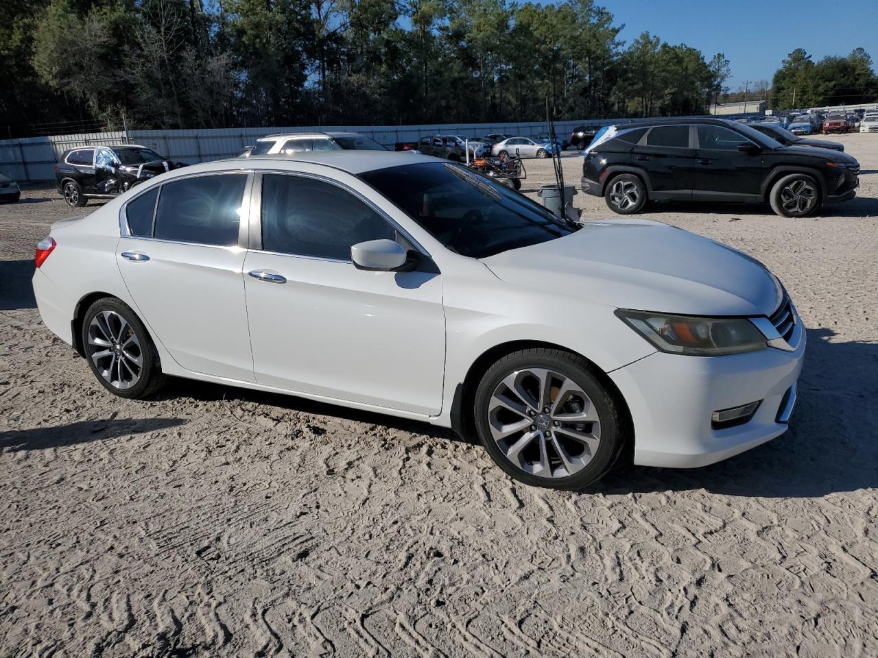 2013 Honda Accord - zdjęcie 4