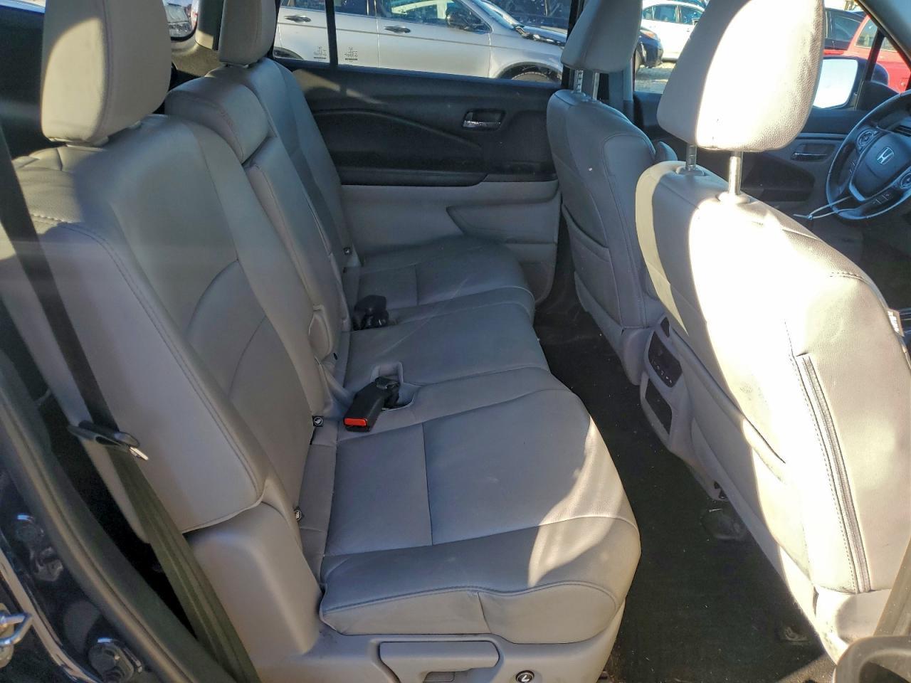 2017 Honda Pilot - zdjęcie 11