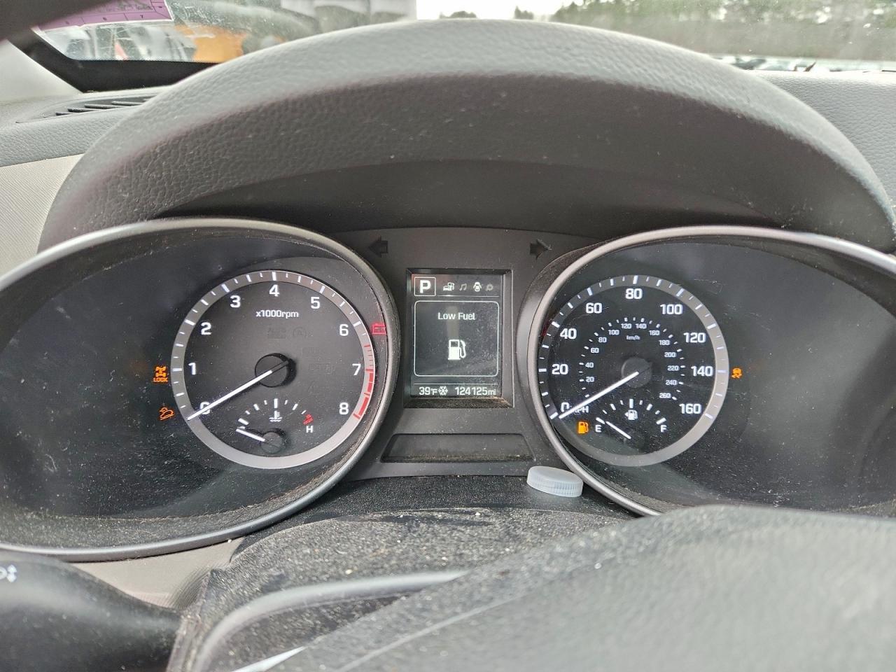 2018 Hyundai Santa Fe - zdjęcie 9