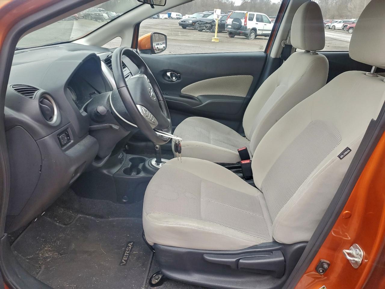 2017 Nissan Versa - zdjęcie 7
