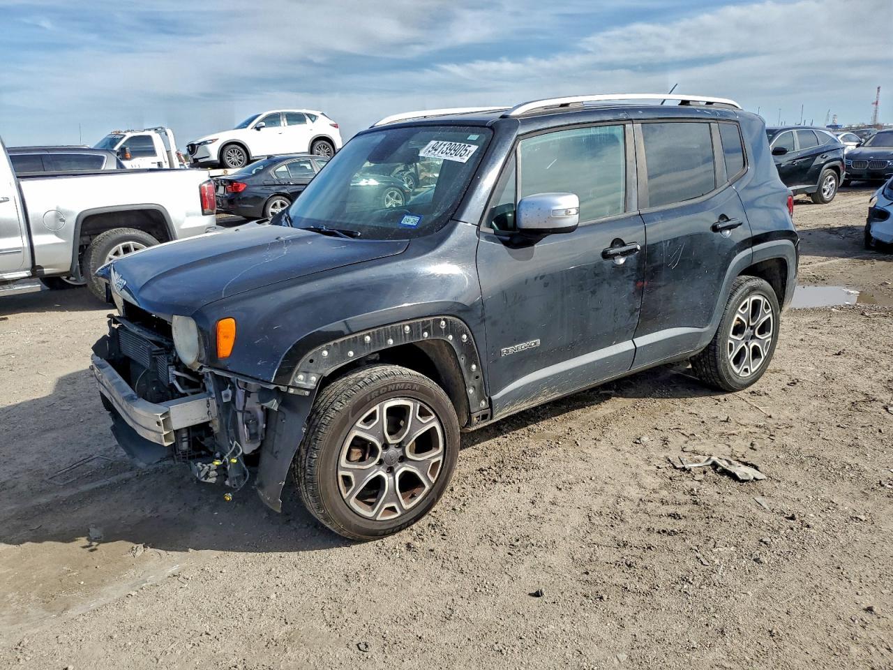2015 Jeep Renegade - zdjęcie główne
