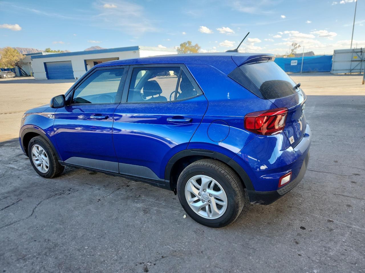 2025 Hyundai Venue Se - zdjęcie 2